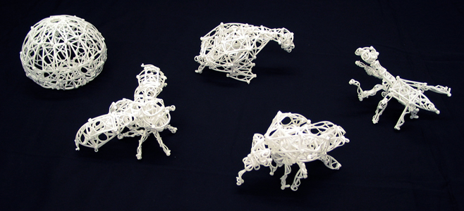 Seeigelskelett, dicke Fliege, Acheopterix, Rüsselkäfer, Gottesanbeterin, 2002, ca.20-25cm, Foto: Michael Wendt